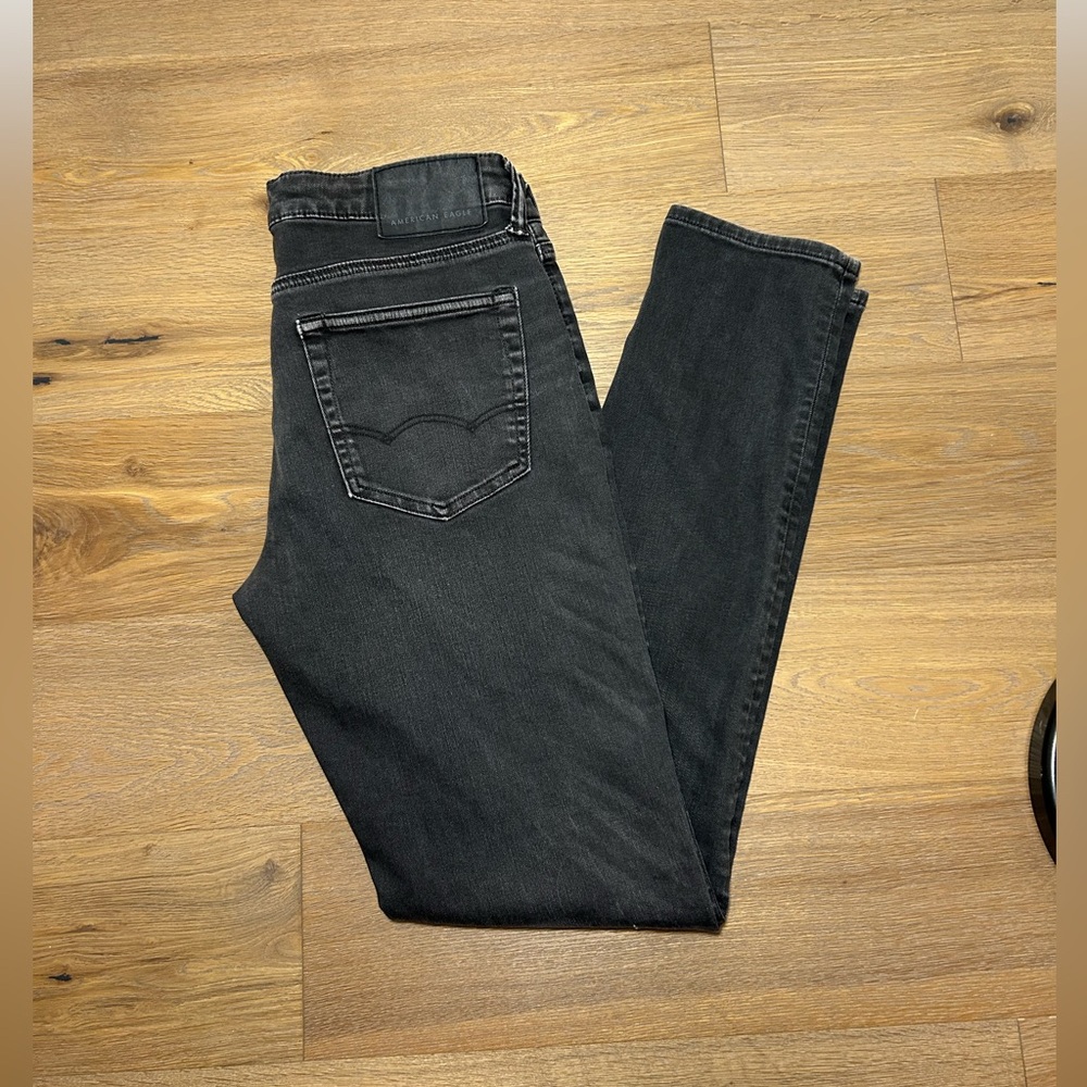 Men’s 31X33 skinny jeans - American Eagle